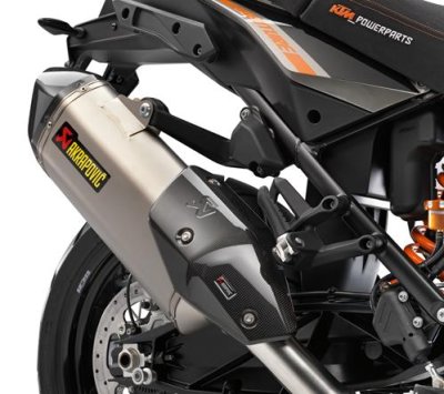 画像2: AKRAPOVIC SLIP-ON SILENCER