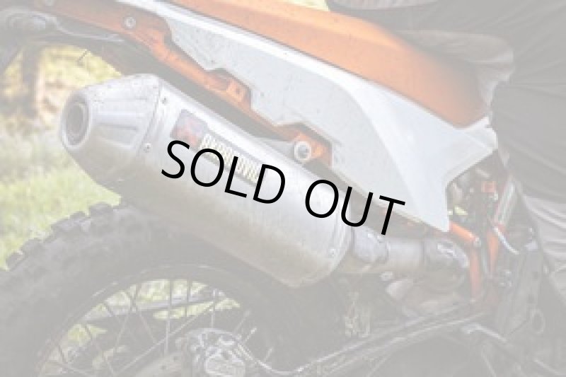 画像2: 【展示品】AKRAPOVIČ "SLIP-ON LINE"【SALE】 (2)