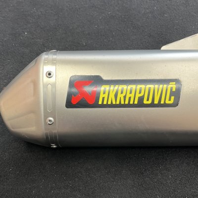 画像2: 【USED】AKRAPOVIČ "SLIP-ON LINE"