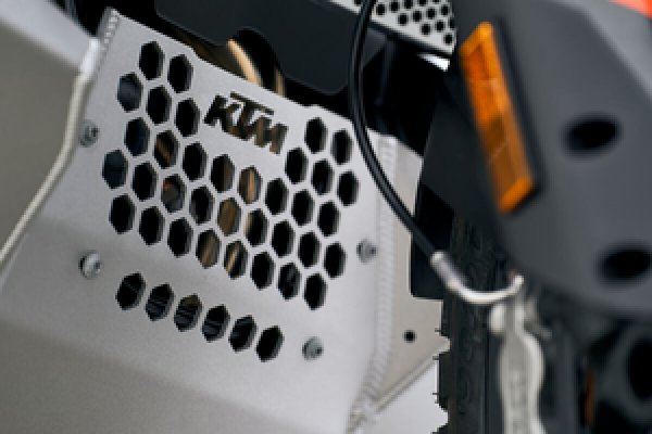 画像4: SKID PLATE (4)