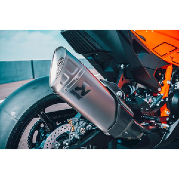 画像2: AKRAPOVIČ "SLIP-ON LINE" (2)